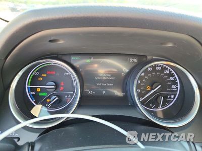 Zdjęcie 9 z 12 samochodu: 2019 TOYOTA CAMRY HYBRID XLE VIN:4T1B21HK6KU519169 - miniatura