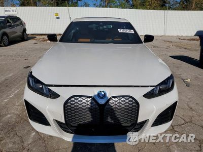 Piąte zdjęcie samochodu w środku: 2025 BMW I4 XDRIVE 40 VIN:WBY43HD08SFU04308 - miniatura