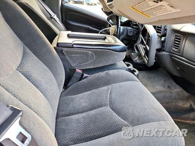 Zdjęcie 7 z 12 samochodu: 2005 CHEVROLET SILVERADO K1500 VIN:2GCEK13T351131608 - miniatura