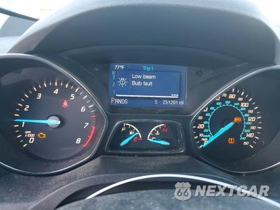 Zdjęcie 9 z 13 samochodu: 2013 FORD ESCAPE SE VIN:1FMCU0G97DUC26603 - miniatura