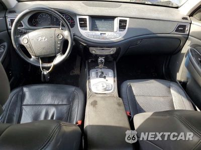 Zdjęcie 8 z 12 samochodu: 2013 HYUNDAI GENESIS 5.0L VIN:KMHGC4DH6DU256294 - miniatura