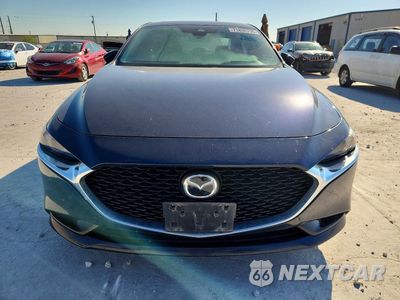 Piąte zdjęcie samochodu w środku: 2020 MAZDA 3 PREMIUM VIN:JM1BPAEM3L1163987 - miniatura