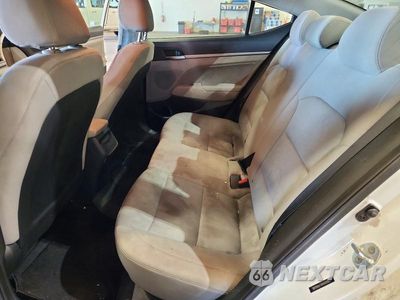 Zdjęcie 10 z 13 samochodu: 2017 HYUNDAI ELANTRA SE VIN:5NPD84LF4HH010563 - miniatura