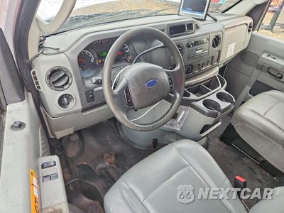 Zdjęcie 8 z 13 samochodu: 2013 FORD E150 DELIVERY VAN VIN:1FTNS1EW6DDA33831 - miniatura