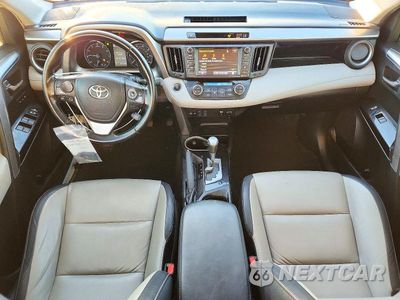 Zdjęcie 8 z 14 samochodu: 2018 TOYOTA RAV4 LIMITED VIN:JTMYFREVXJJ169769 - miniatura