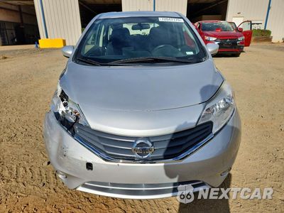 Piąte zdjęcie samochodu w środku: 2015 NISSAN VERSA NOTE SV VIN:3N1CE2CP3FL409532 - miniatura