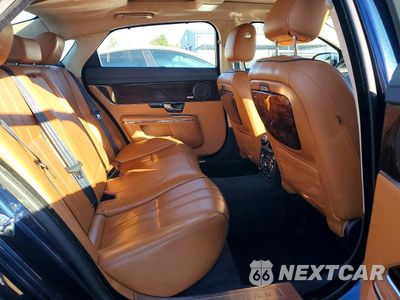 Zdjęcie 10 z 12 samochodu: 2011 JAGUAR XJL SUPERCHARGED VIN:SAJWA2GE1BMV01268 - miniatura