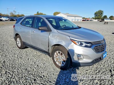 Czwarte zdjęcie samochodu z boku: 2018 CHEVROLET EQUINOX LS VIN:3GNAXREV0JS500525 - miniatura