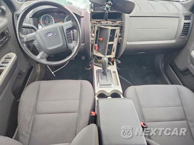 Zdjęcie 8 z 13 samochodu: 2012 FORD ESCAPE XLT VIN:1FMCU0D74CKB56796 - miniatura