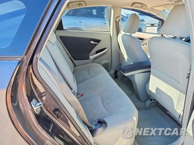 Zdjęcie 10 z 13 samochodu: 2010 TOYOTA PRIUS II VIN:JTDKN3DU9A5121090 - miniatura