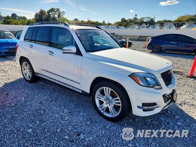 Czwarte zdjęcie samochodu z boku: 2015 MERCEDES-BENZ GLK 350 4MATIC VIN:WDCGG8JB4FG440645 - miniatura