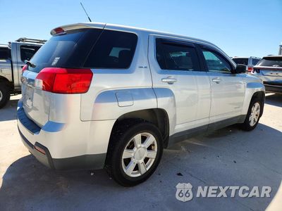 Trzecie zdjęcie samochodu z tyłu: 2013 GMC TERRAIN SLE VIN:2GKALMEK7D6100546 - miniatura