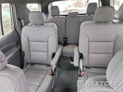 Zdjęcie 10 z 13 samochodu: 2025 CHEVROLET TRAVERSE LT VIN:1GNERGRS4SJ224952 - miniatura