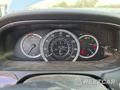 Zdjęcie 9 z 12 samochodu: 2017 HONDA ACCORD EX VIN:1HGCR2F71HA157319 - miniatura