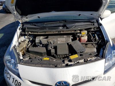 Zdjęcie 11 z 12 samochodu: 2012 TOYOTA PRIUS PLUG-IN HYBRID BASE VIN:JTDKN3DP2C3002922 - miniatura