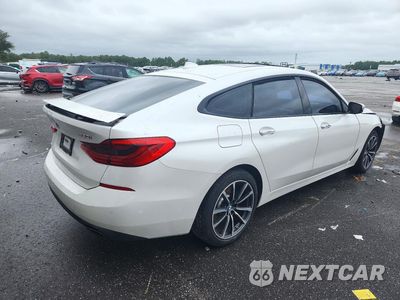 Trzecie zdjęcie samochodu z tyłu: 2018 BMW 6 SERIES VIN:WBAJV6C56JBK07639 - miniatura