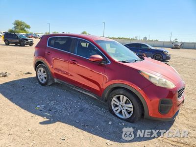 Czwarte zdjęcie samochodu z boku: 2017 KIA SPORTAGE LX VIN:KNDPM3AC5H7087460 - miniatura