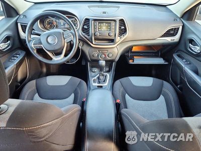 Zdjęcie 8 z 13 samochodu: 2016 JEEP CHEROKEE SPORT VIN:1C4PJMABXGW109382 - miniatura