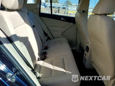 Zdjęcie 11 z 13 samochodu: 2016 VOLKSWAGEN TIGUAN S VIN:WVGAV7AX8GW602318 - miniatura