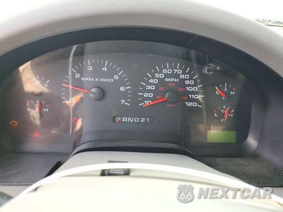 Zdjęcie 9 z 13 samochodu: 2004 FORD F150 VIN:1FTPX12574NA56454 - miniatura