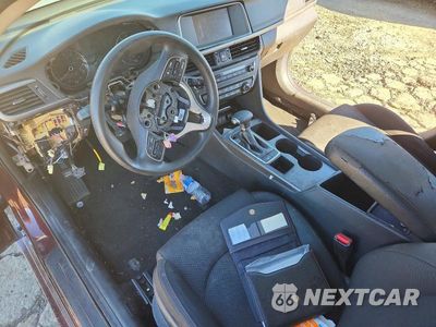 Zdjęcie 8 z 12 samochodu: 2018 KIA OPTIMA LX VIN:5XXGT4L37JG217810 - miniatura