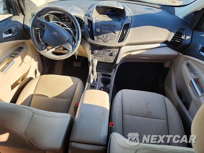 Zdjęcie 8 z 12 samochodu: 2017 FORD ESCAPE SE VIN:1FMCU0GD3HUA04067 - miniatura