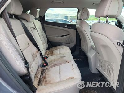Zdjęcie 11 z 13 samochodu: 2017 HYUNDAI TUCSON SE VIN:KM8J33A43HU485653 - miniatura