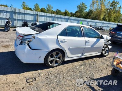 Trzecie zdjęcie samochodu z tyłu: 2014 TOYOTA CAMRY SE SPORT VIN:4T1BF1FK1EU755188 - miniatura