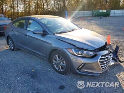 Czwarte zdjęcie samochodu z boku: 2018 HYUNDAI ELANTRA VALUE EDITION VIN:5NPD84LF1JH320885 - miniatura