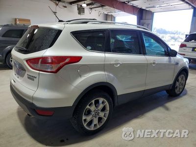 Trzecie zdjęcie samochodu z tyłu: 2015 FORD ESCAPE TITANIUM VIN:1FMCU0JX5FUC32068 - miniatura