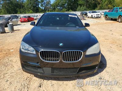 Piąte zdjęcie samochodu w środku: 2015 BMW 750 LXI VIN:WBAYF8C57FD655133 - miniatura