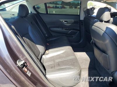 Zdjęcie 10 z 13 samochodu: 2015 KIA K900 PREMIUM VIN:KNALU4D47F6023798 - miniatura