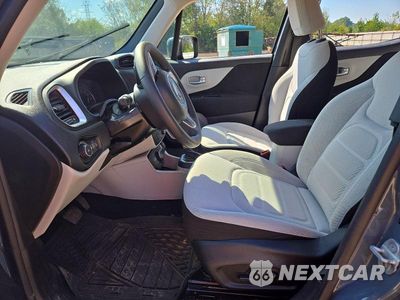 Zdjęcie 7 z 13 samochodu: 2018 JEEP RENEGADE LATITUDE VIN:ZACCJBBB9JPH74831 - miniatura