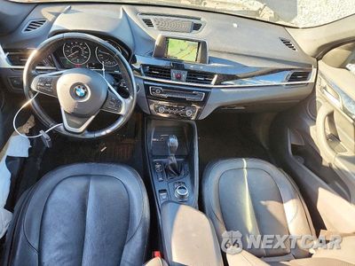 Zdjęcie 8 z 12 samochodu: 2017 BMW X1 XDRIVE28I VIN:WBXHT3C34H5F81492 - miniatura