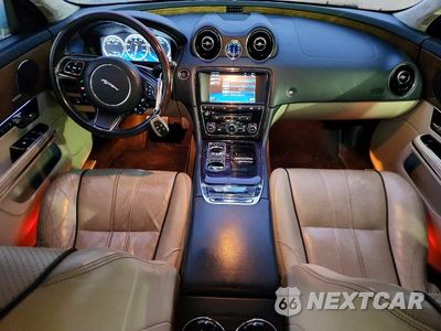 Zdjęcie 8 z 12 samochodu: 2010 JAGUAR XJL PORTFOLIO VIN:SAJWA2GE2AMV00323 - miniatura