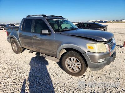 Czwarte zdjęcie samochodu z boku: 2008 FORD EXPLORER SPORT TRAC XLT VIN:1FMEU31E08UB26767 - miniatura