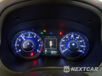 Zdjęcie 9 z 13 samochodu: 2016 HYUNDAI AZERA BASE VIN:KMHFG4JG6GA518543 - miniatura