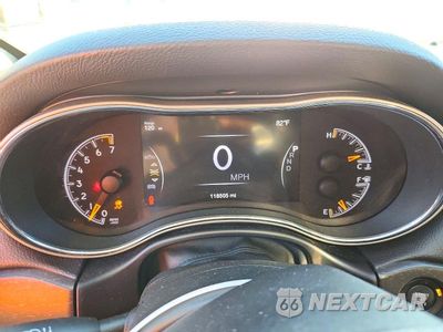 Zdjęcie 9 z 13 samochodu: 2016 JEEP GRAND CHEROKEE LIMITED VIN:1C4RJEBG8GC351369 - miniatura