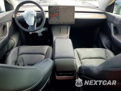 Zdjęcie 8 z 13 samochodu: 2021 TESLA MODEL Y VIN:5YJYGDEE5MF272335 - miniatura
