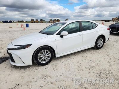 2025 TOYOTA CAMRY LE 4T1DAACK9SU525356 - główne zdjęcie licytacji z USA - miniatura