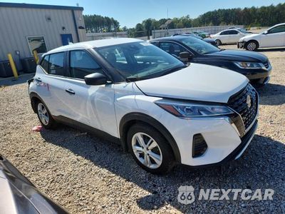 Czwarte zdjęcie samochodu z boku: 2024 NISSAN KICKS S VIN:3N1CP5BV3RL594777 - miniatura