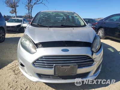 Piąte zdjęcie samochodu w środku: 2015 FORD FIESTA SE VIN:3FADP4EJ7FM162502 - miniatura