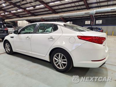 Drugie zdjęcie samochodu z przodu: 2013 KIA OPTIMA LX VIN:KNAGM4A72D5351746 - miniatura