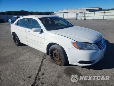Czwarte zdjęcie samochodu z boku: 2012 CHRYSLER 200 LX VIN:1C3CCBAB9CN248291 - miniatura