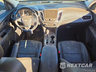 Zdjęcie 8 z 12 samochodu: 2018 CHEVROLET EQUINOX PREMIER VIN:2GNAXVEV0J6118504 - miniatura