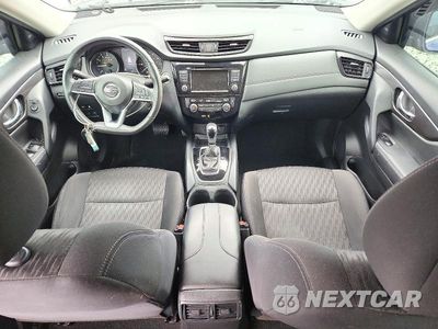 Zdjęcie 8 z 14 samochodu: 2020 NISSAN ROGUE SV VIN:5N1AT2MT8LC818909 - miniatura
