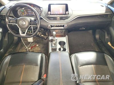 Zdjęcie 8 z 13 samochodu: 2020 NISSAN ALTIMA SR VIN:1N4BL4CV7LN306155 - miniatura