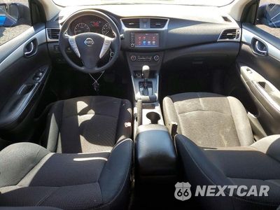 Zdjęcie 8 z 12 samochodu: 2017 NISSAN SENTRA S VIN:3N1AB7AP7HY237401 - miniatura