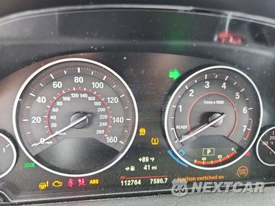 Zdjęcie 9 z 12 samochodu: 2018 BMW 330 XI VIN:WBA8D9G53JNU69565 - miniatura