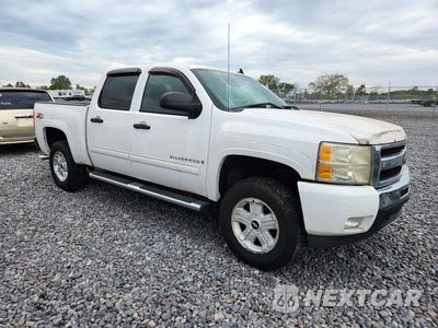 Czwarte zdjęcie samochodu z boku: 2009 CHEVROLET SILVERADO K1500 VIN:2GCEK133391101854 - miniatura